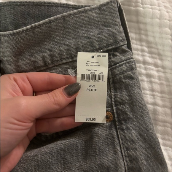 gap light black/dark gray washed denim nwt. - Picture 3 of 4